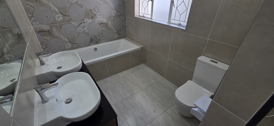 3 Bedroom Property for Sale in Baillie Park North West